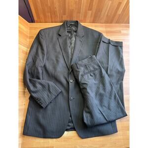 Calvin Klein men's suit 40r/33inch waist, 31 inseam